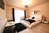 hotel_img